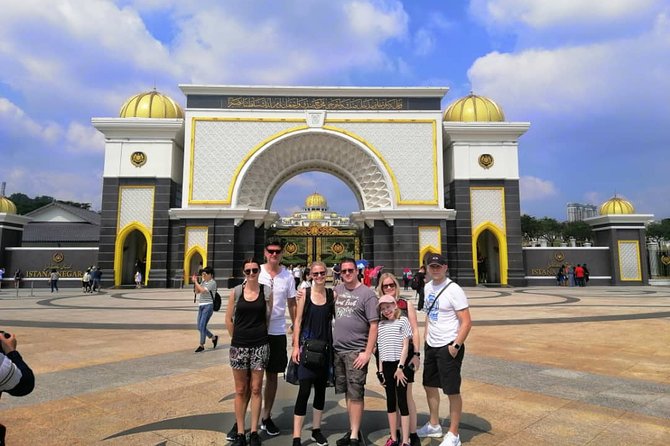 1 Day Private Vehicle With Driver -Explore Malaysia By Your Own Plans - How this private driver day really works in Kuala Lumpur