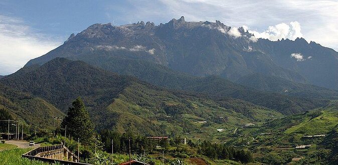 2D1N Mount Kinabalu Climbing - The 6:00am Hotel Pickup and Kinabalu Park HQ Check-In