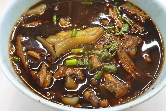 3-Hour Heritage on a Plate Dinner Hop in George Town Penang - Kapitan Keling Mosque area and Pitt Street: spiritual history beside street food