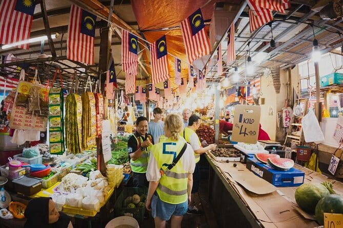 4-Hour Inspiring KL Cycling Tour - The River of Life: Klang and Gombak confluence stories