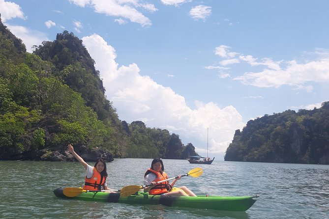 5 Hours Kilim Mangrove Kayaking Sharing Tour (With Hotel Pickup) - Bat Cave Stop: Bats, Boulders, and Mangrove Basics