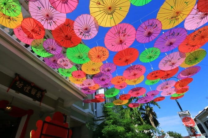 8 Hours of Penang Tour - Batu Ferringhi: beach time plus night market energy