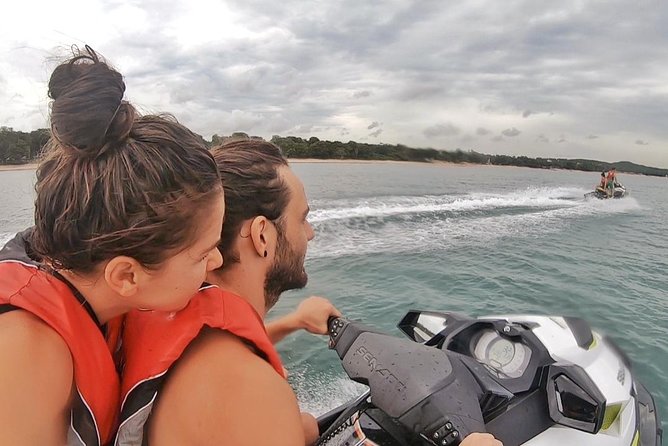 Activities on Offer - What’s Included: Gear, Life Jackets, and Drinks