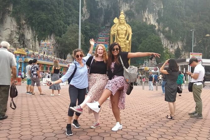 Batu Caves & Putrajaya Highlights: Landmarks & Botanical Garden - From Limestone Steps to “Government City” Views: Batu Caves First