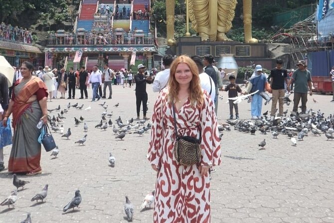 Batu Caves, Waterfalls, Hotspring, Batik & Pewter Tour with Lunch - Local lunch and pacing: how the day actually feels