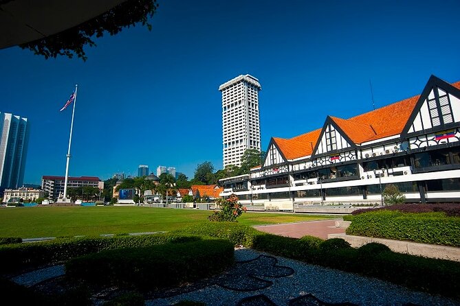 Best of Kuala Lumpur City Tour Including National Museum and National Monument - Istana Negara: Royal Residence Photos and Final City Atmosphere
