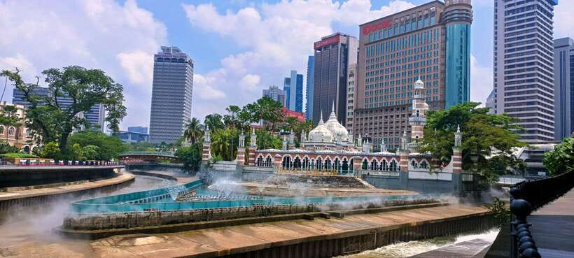 Best of Kuala Lumpur Tour with Twin Tower Entry - Getting started at Corus KLCC, and how pickup actually works