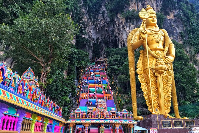 Blue Mosque And Batu Caves Tour - Blue Mosque at Shah Alam: what you’ll see in 45 minutes