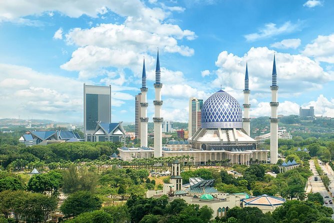 Blue Mosque And Batu Caves Tour - Should you book the Blue Mosque and Batu Caves tour?
