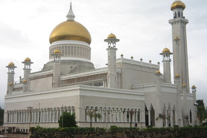 Brunei Heritage Tour - Stop 4: Royal Regalia Museum, Where the Sultan’s Symbols Get Real