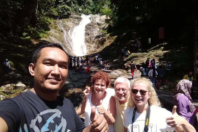 Cameron Highland Day Tour From Kuala Lumpur With Lunch Local food - Cameron Valley Tea House: the tea plantation style stop