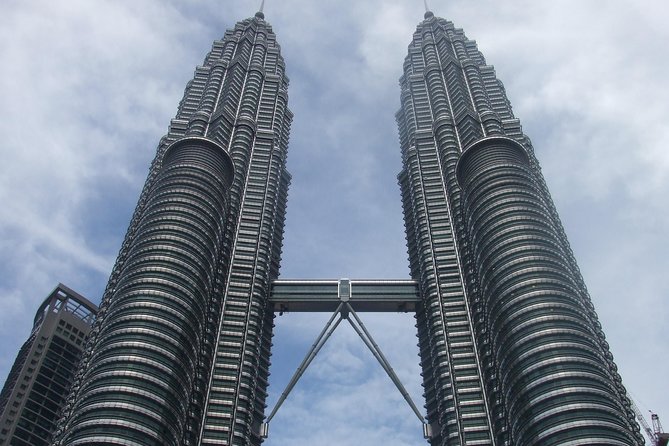 City and Batu Caves Tour - Batu Caves first: the 272 steps, the Muruga statue, and the dress rules