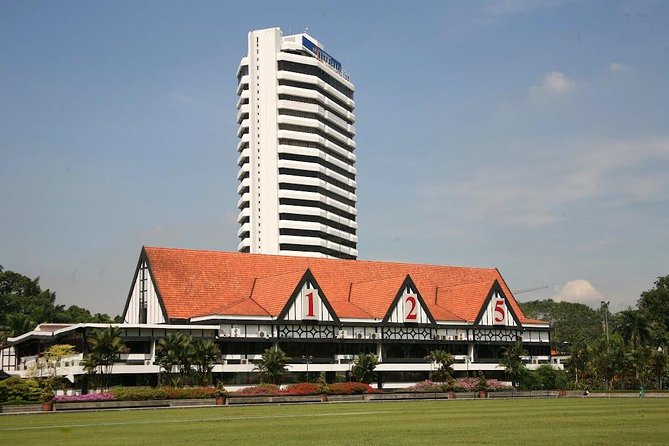 City and Batu Caves Tour - Masjid Negara in 20 minutes: what you can actually take in