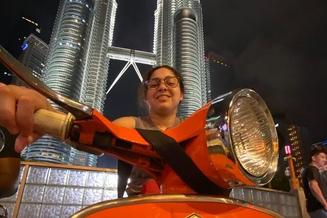 Cooler Lumpur by Night - Malay cuisine at a warung: Nasi Lemak and Laksa vibes