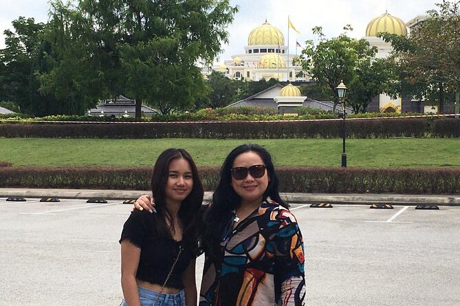 Cruise Shore Excursions: Port Klang - KL Monuments, Colonial Facades, and the Art of Short Photo Stops
