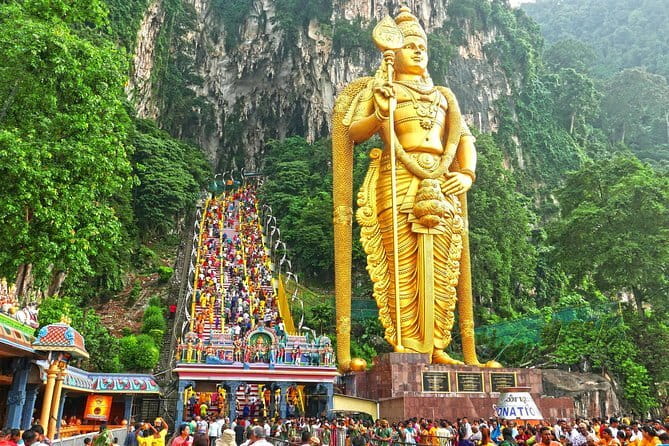 Day Trip from Port Klang Kuala Lumpur Famous Landmarks with Lunch - Moorish and Tudor KL: royal sights, Parliament exteriors, and Merdeka Square