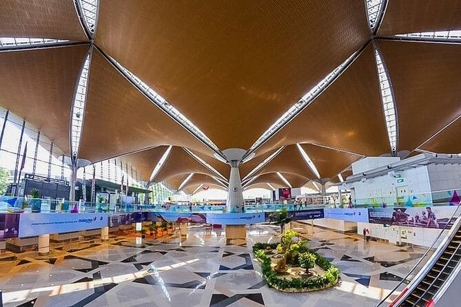 Departure Transfer : Kuala Lumpur City to Kuala Lumpur International Airport - Vehicle Comfort and Luggage Rules You Should Know Before You Pack