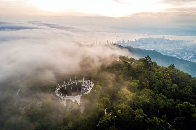 Discover Penang: City Highlights, Kek Lok Si Temple & Penang Hill - A half-day Penang sampler that hits the big priorities