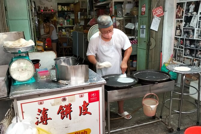 Discoveries through the Plate in Malaysia - Pinang Peranakan Mansion: where food meets cultural identity