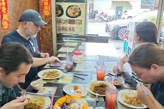 Discoveries through the Plate in Malaysia - The Habitat Penang Hill stop: a view break with snacks