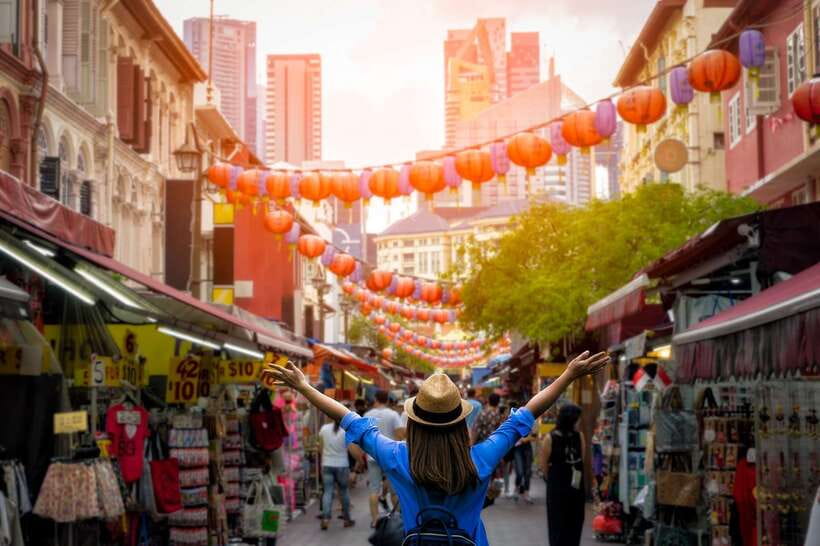 From Kuala Lumpur: Batu Caves Cultural Temple Tour - Central Market shopping: a handy final stop for gifts