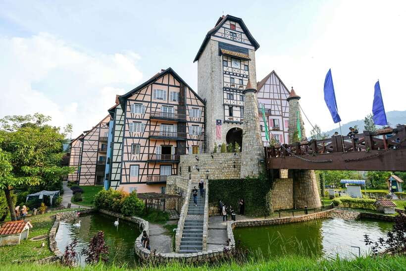 From Kuala Lumpur: Bukit Tinggi Private Day Trip - Cobblestones, half-timbered buildings, and the Clock Tower