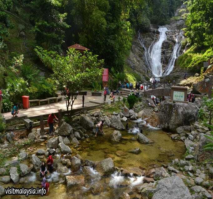 From Kuala Lumpur: Cameron Highlands Day Trip with Transfers - Price and value of the $118 private transfer day