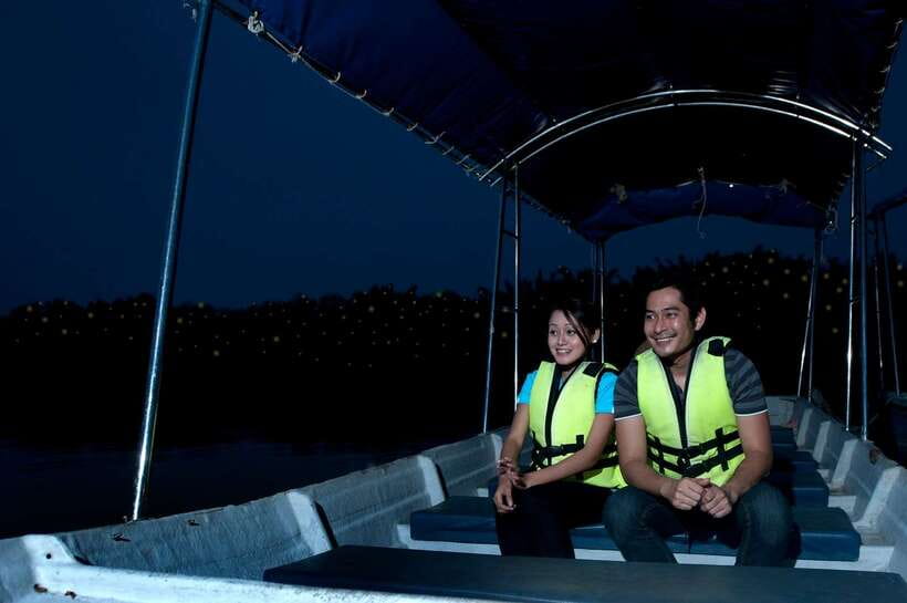 From Kuala Lumpur: Fireflies Tour and Seafood Dinner - The long Kallion kirkko stop, and how to use it