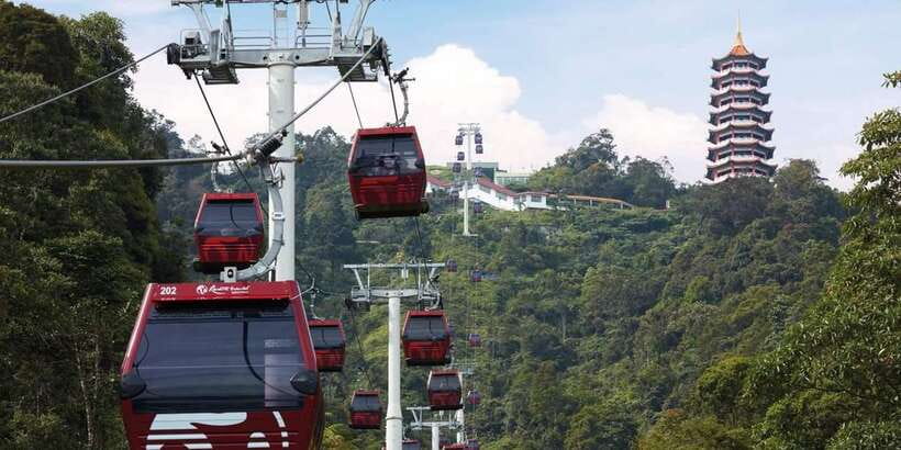 From Kuala Lumpur: Genting Highlands Day Tour & Gondola Ride - Should you book this Kuala Lumpur to Genting Highlands tour?