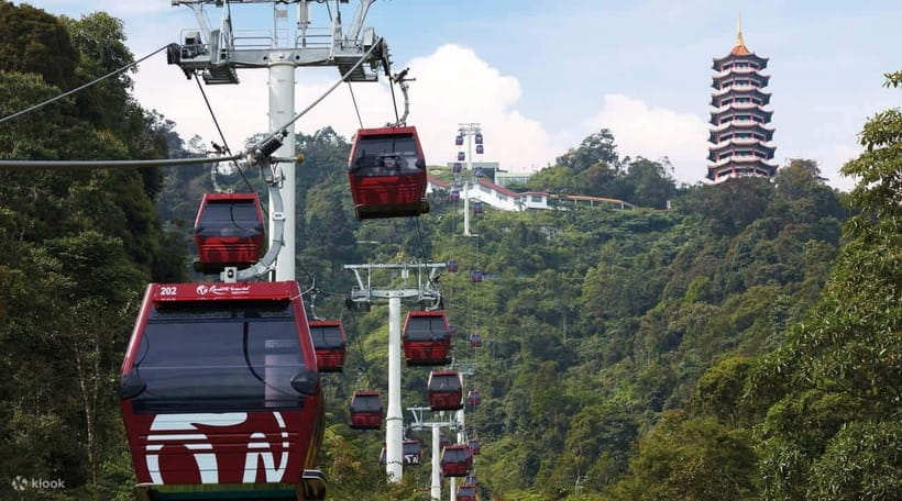 From Kuala Lumpur: Genting Highlands Day Tour & Gondola Ride - Genting Highlands arrival: Skyway Awana Station and how the day opens up