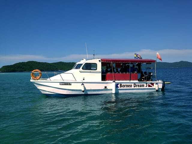 Full-Day Guided Snorkeling Tour from Kota Kinabalu - Lunch on the tropical island: recharge without losing momentum