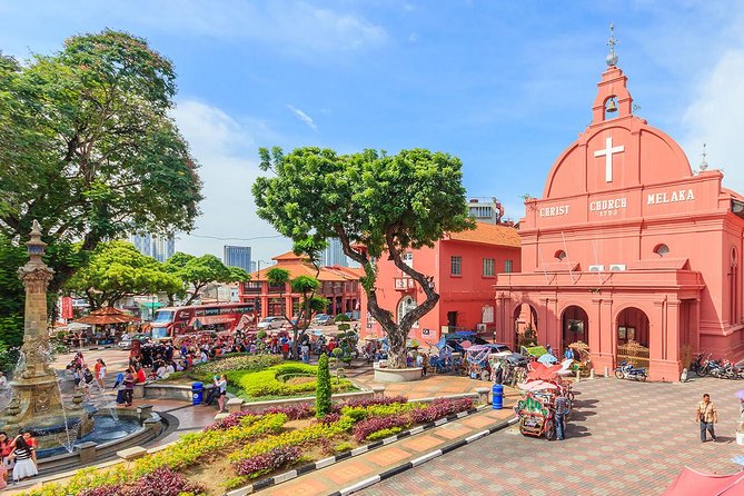 Full-Day Malacca City Tour from Kuala Lumpur - A Famosa and Porta de Santiago: Portuguese fortress, now a surviving gate
