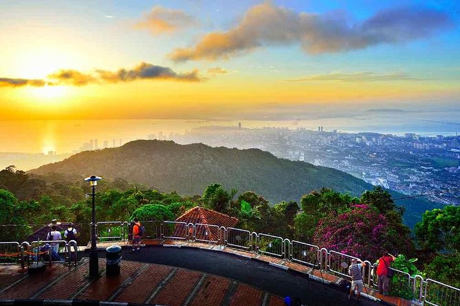 Full Day - Penang Tour Including Penang Hill Tickets (Fast Lane) & Lunch - Coffee Tree sampling and Crown Pewter craft demo