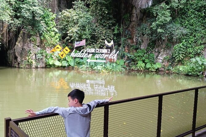 Full Day Private Ipoh Tour - Three cave temples in a row: Sam Poh Tong, Kek Lok Tong, and Perak Tong