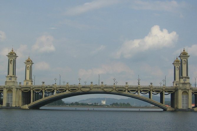 Garden City of Putrajaya, Pink Mosque, Lake Boat Joyride(Guided) - Putra (Pink) Mosque by the lake: a photo stop with dress-right energy
