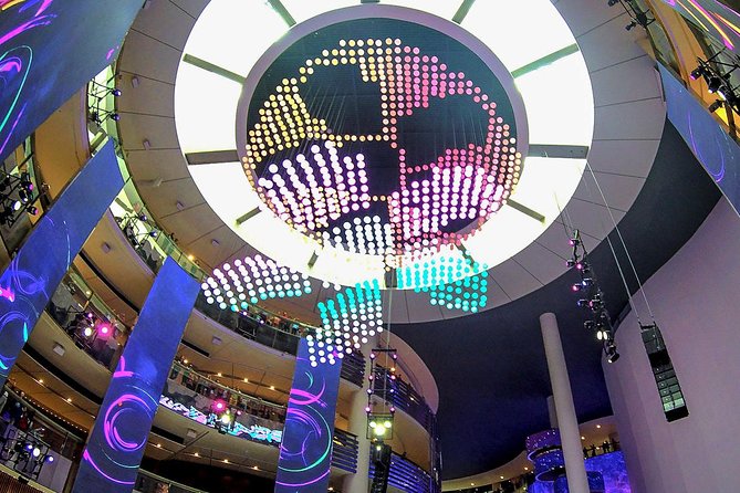 Genting Highlands Fun Day Trip from Kuala Lumpur - Resort World Genting: indoor attractions, casino options, and shopping at the peak