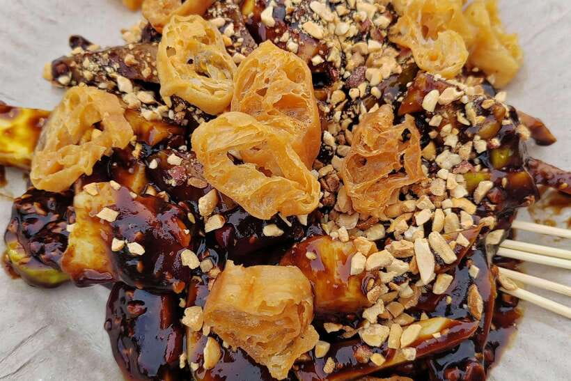 George Town: Authentic Food Tour with 12+ Tastings - The royalty-style dish, and the history behind the luxury