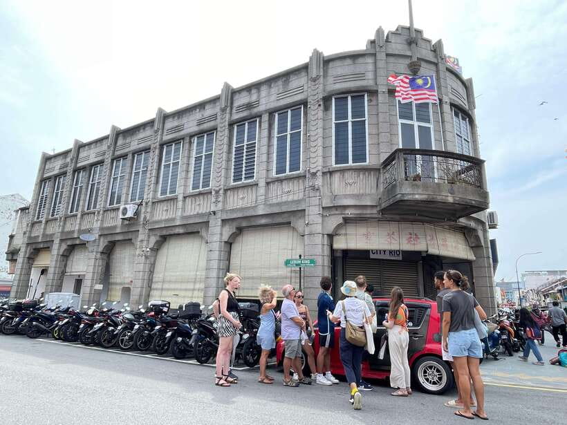 George Town: Heritage Walking Tour with Street Food Tasting - Key highlights you will actually feel on the ground