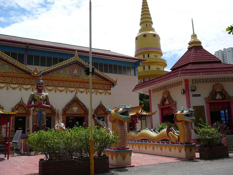 George Town: Private Half-Day Historical City Tour - Standing Buddha, Panca Rupa, and a Coin for Luck at Fountain of Life