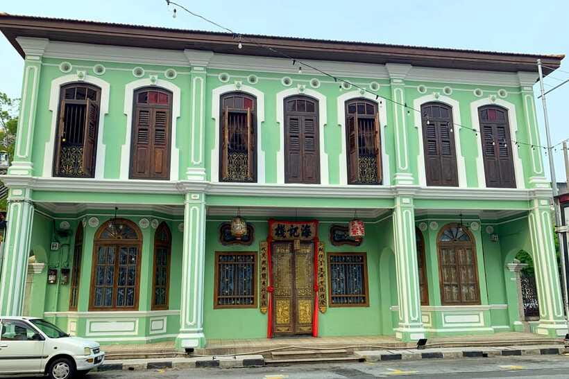 George Town: Private Half-Day Historical City Tour - Price and Value for a $86 Per Person Half-Day Private Tour