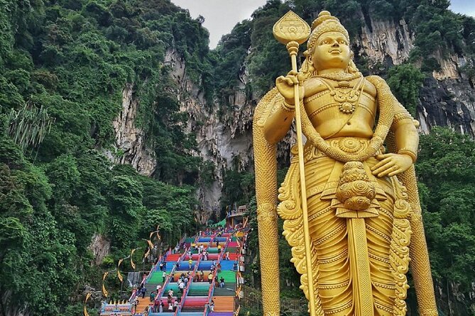 Half Day Cultural And Batu Caves Tour in Kuala Lumpur - Petaling Street and Little India Brickfields: food, shops, and quick context