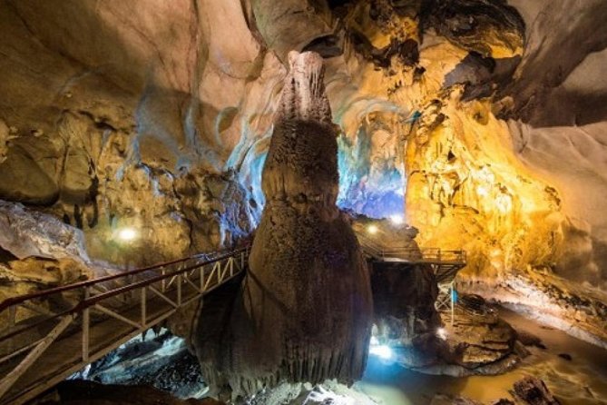 Ipoh Caves, Heritage And Cave Temple Tour From Kuala Lumpur - Kek Lok Tong Cave Temple and Zen Gardens: spiritual space with room to breathe