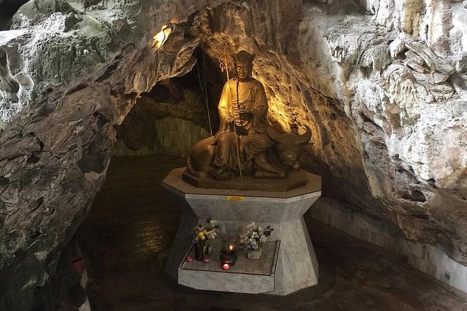 Ipoh Caves, Heritage And Cave Temple Tour From Kuala Lumpur - Ling Sen Tong Temple: different from the big names