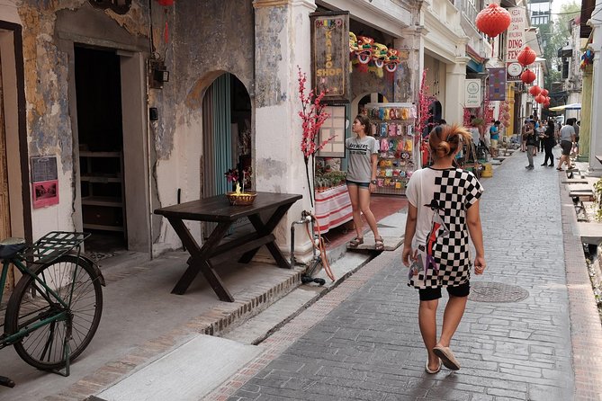 Ipoh Private Day Trip from Kuala Lumpur with Lunch - Kek Lok Tong Cave Temple and Zen Gardens