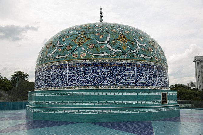 Islamic Arts Museum Admission with Kuala Lumpur Famous Landmarks - Who this tour fits best