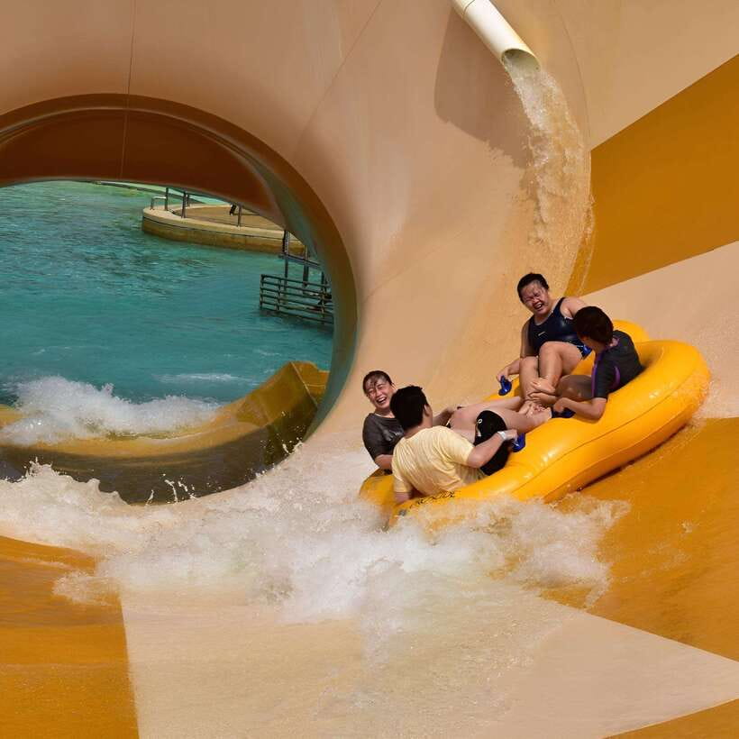 Johor: Adventure Waterpark Desaru Coast Entry Ticket - Tidal Wave Beach and the Giant Wave Pool