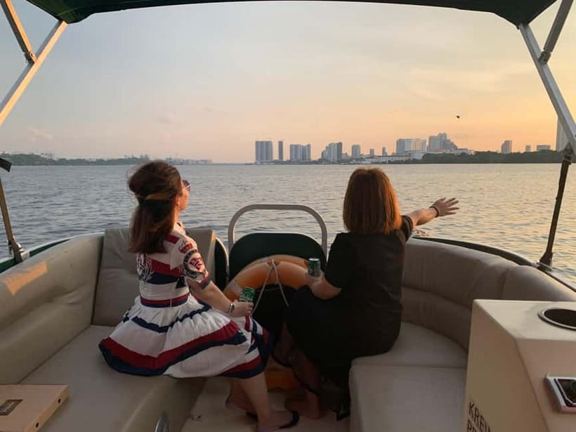 Johor Bahru: Brooklyn Cruise at Puteri Harbour - The Brooklyn Cruise boat experience, luxury touches for small groups