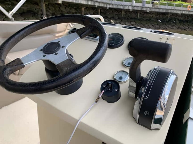 Johor Bahru: Brooklyn Cruise at Puteri Harbour - The route and sights: Singapore and Johor across the water