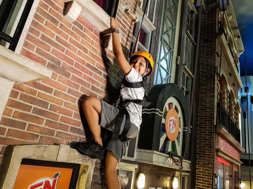 KidZania Entry Ticket - More than 100 activities, and how to choose without stress