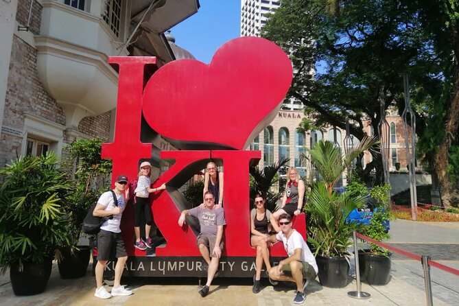 KL Butterfly Park Admission with Kuala Lumpur Famous Landmarks - Stop 1: KL Butterfly Park, a self-guided walk with the full life cycle